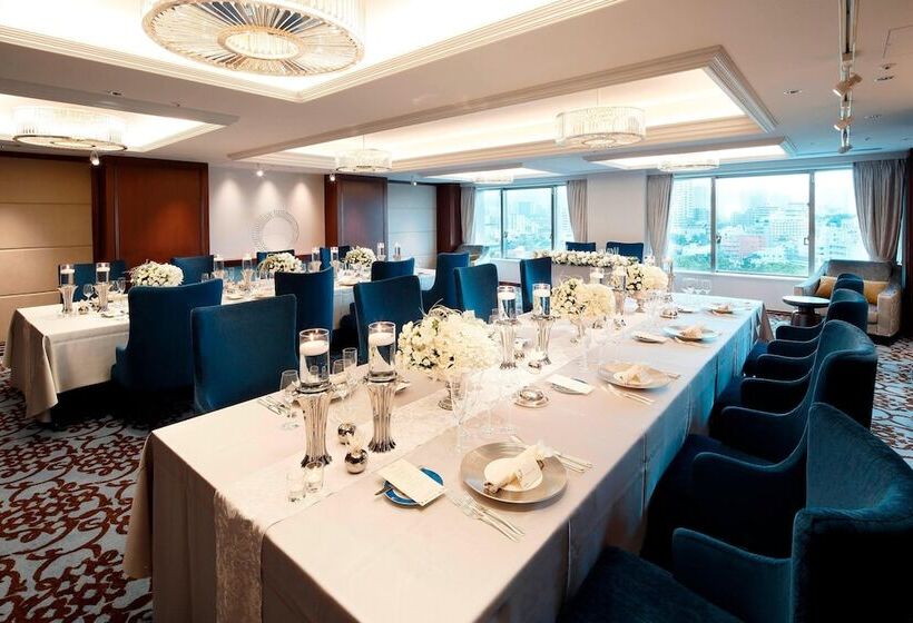 בית מלון כפרי The Westin Tokyo