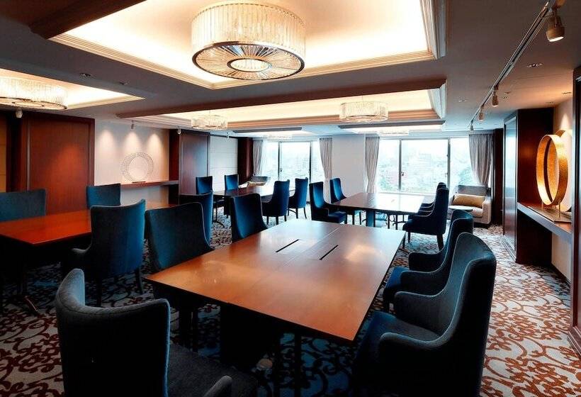 בית מלון כפרי The Westin Tokyo