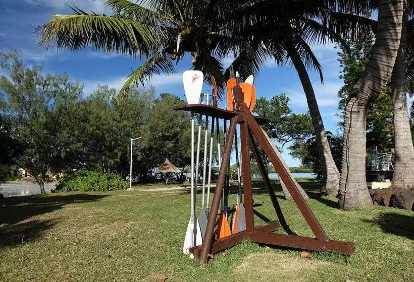 渡假胜地  Malabou Beach