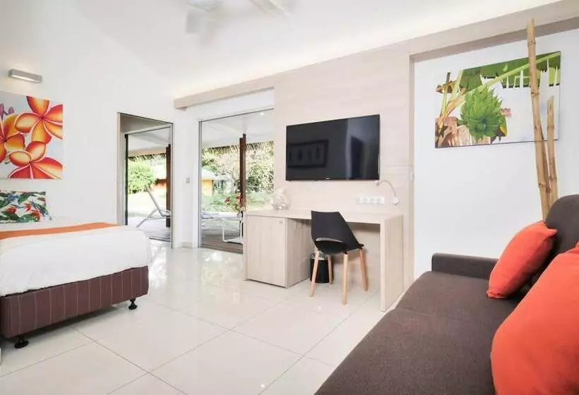 渡假胜地  Malabou Beach