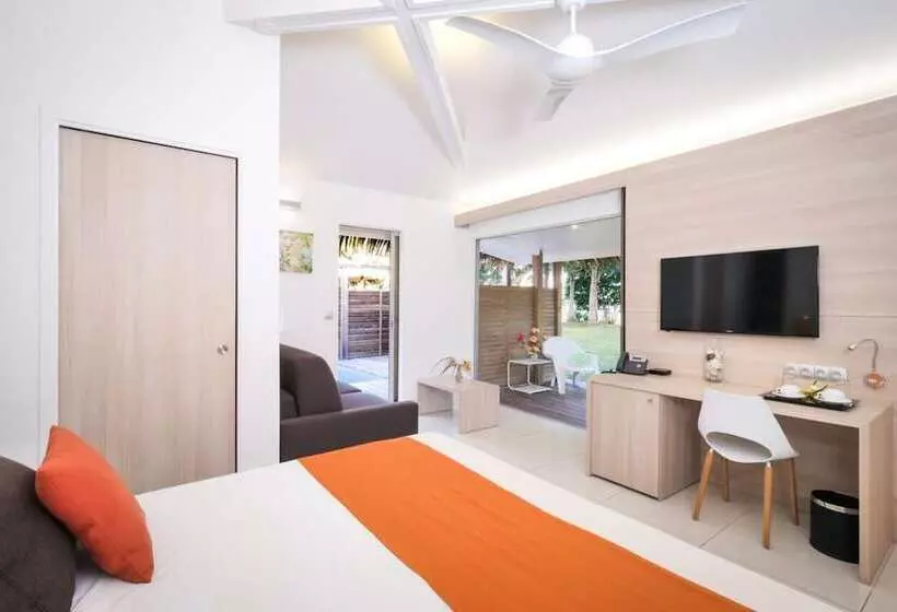 渡假胜地  Malabou Beach