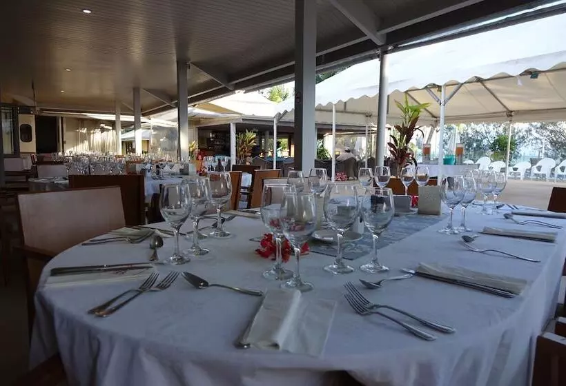 渡假胜地  Malabou Beach