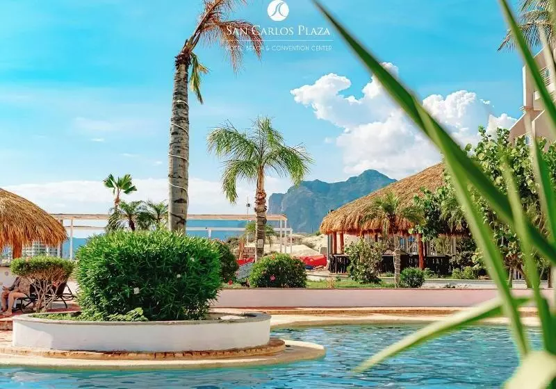 渡假胜地  San Carlos Plaza