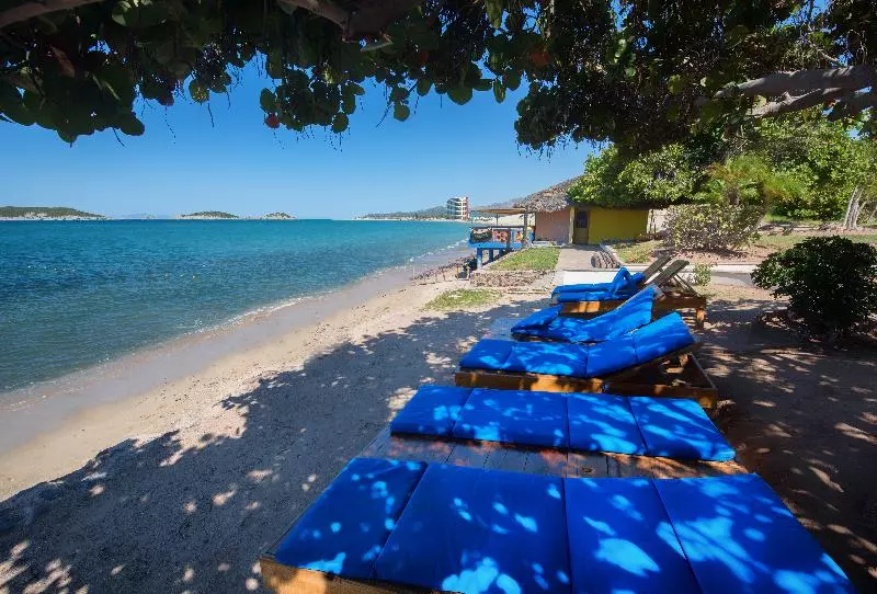 渡假胜地  San Carlos Plaza