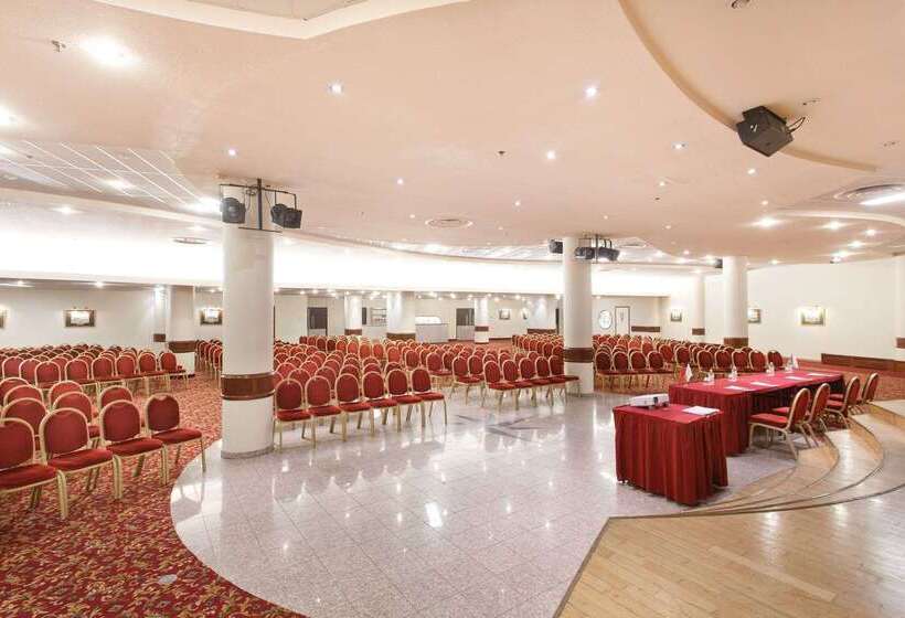 Azimut Hotel Olympic Moscow