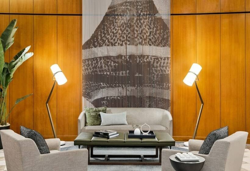 هتل Crowne Plaza Cleveland At Playhouse Square, An Ihg