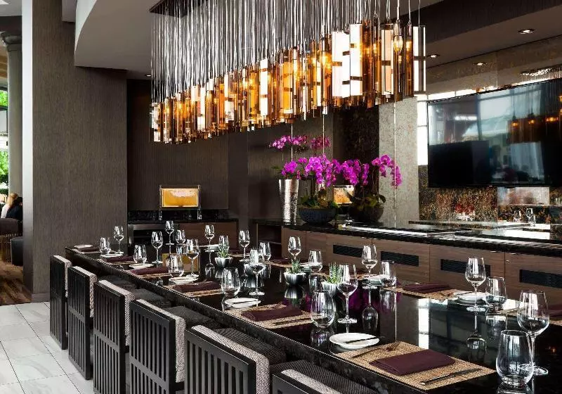 فندق Fairmont Waterfront