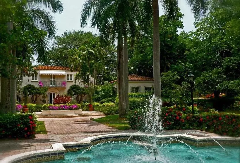 Hotel Fisher Island Club And Resort