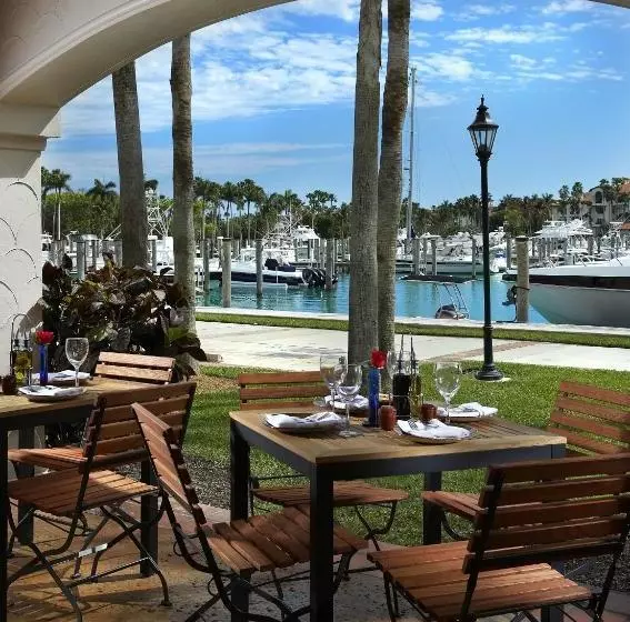 Hotel Fisher Island Club And Resort