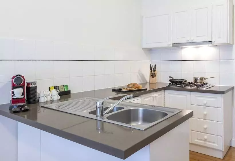 Kimberley Gardens Hotel, Serviced Apartments And Serviced Villas