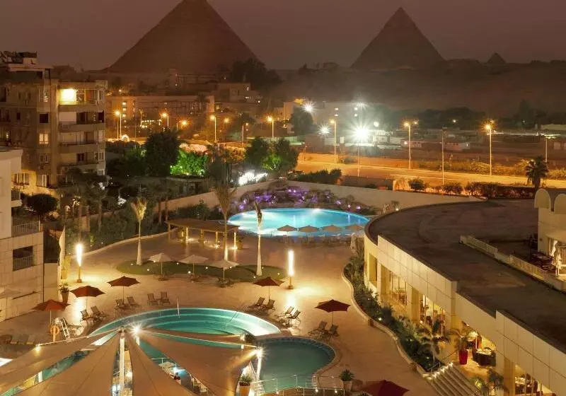 Отель Le Méridien Pyramids  & Spa