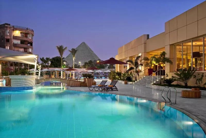 Отель Le Méridien Pyramids  & Spa