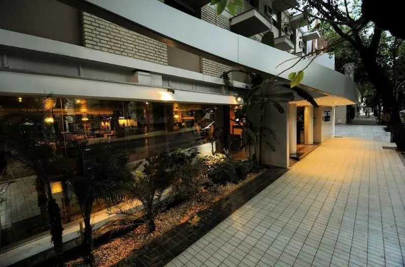 בית מלון כפרי Nutibara