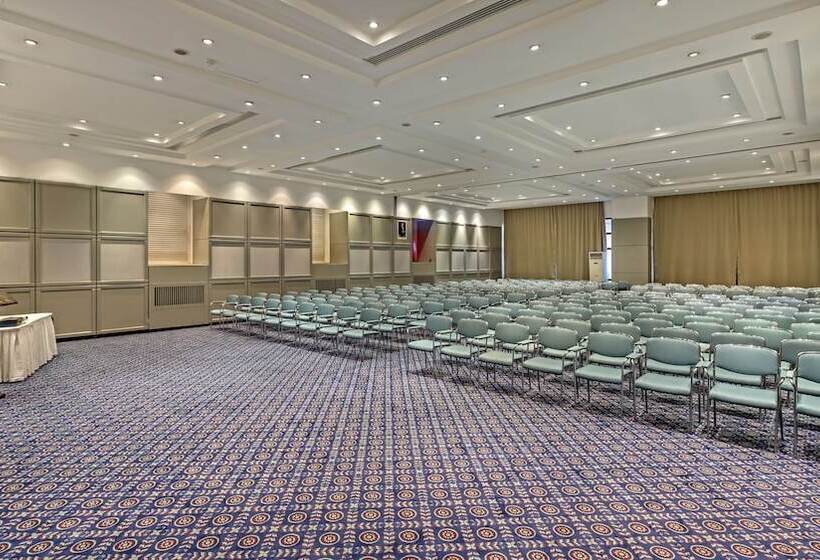 هتل Ozkaymak Falez