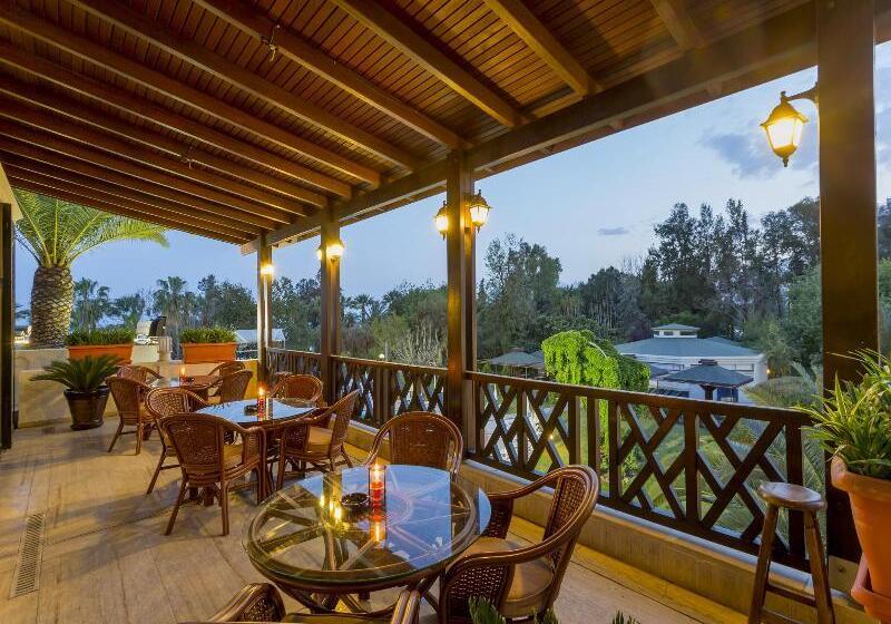 هتل Ozkaymak Falez