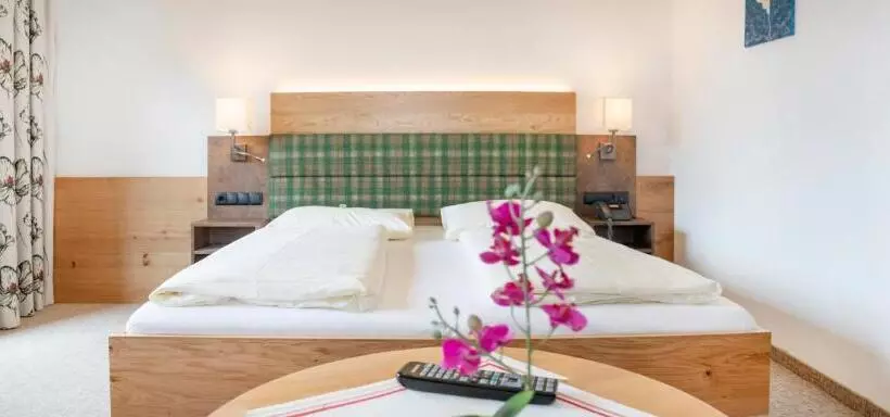 Landhotel Tirolerhof   Wildschönau   Premium Card Im Sommer