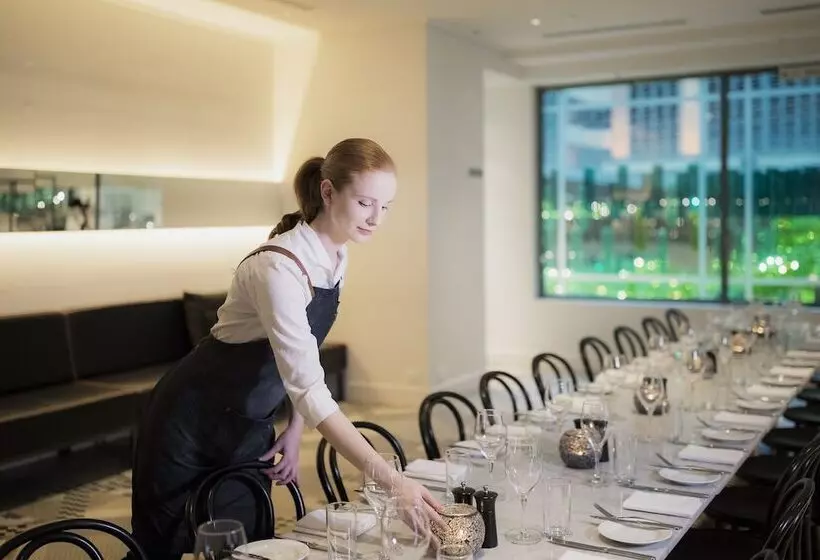 Novotel Melbourne On Collins