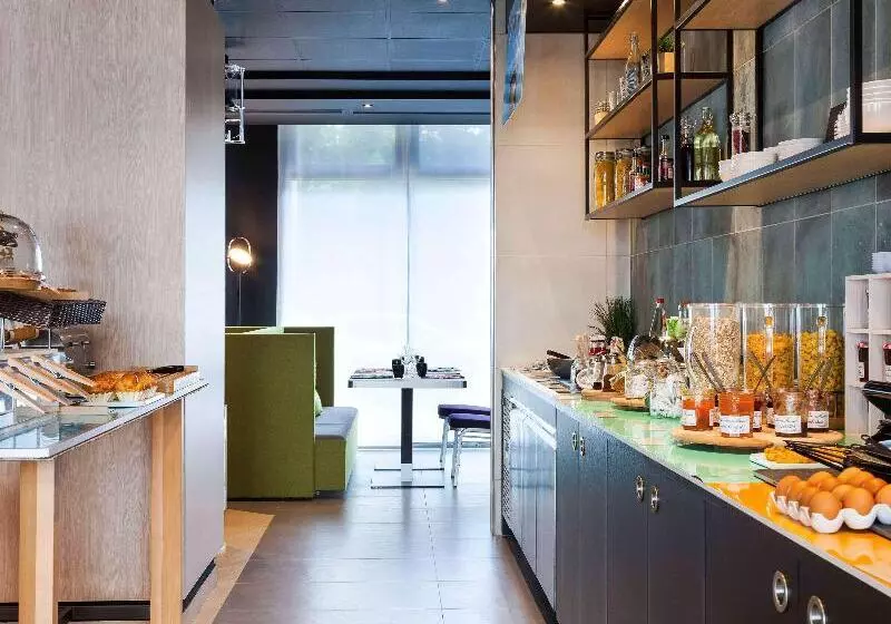 Novotel Tours Centre Gare