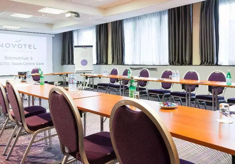 Novotel Tours Centre Gare
