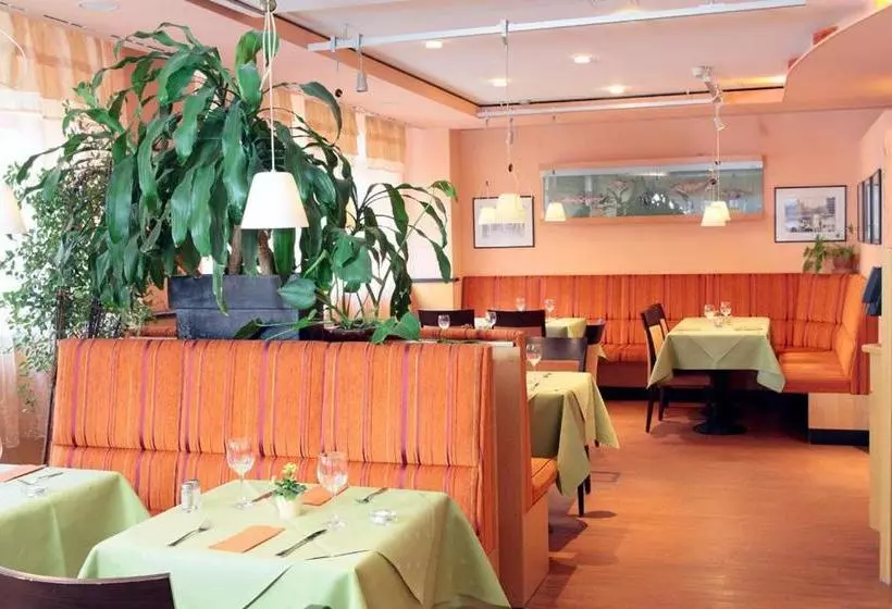 Altstadt Hotel Zur Post Stralsund