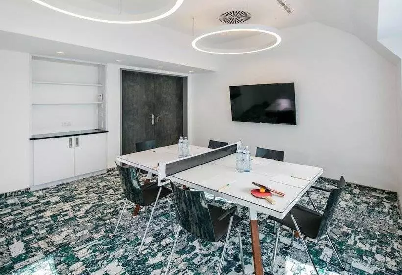 Arcotel Donauzentrum Wien