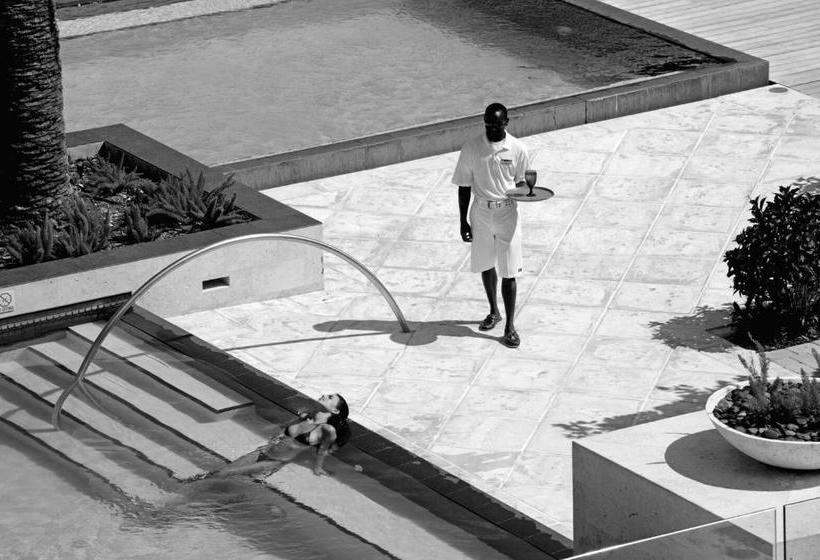 هتل Grace Bay Club