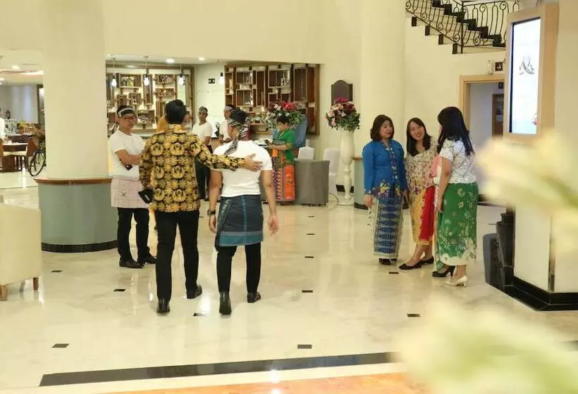 Hotel Arcadia Mangga Dua By Horison