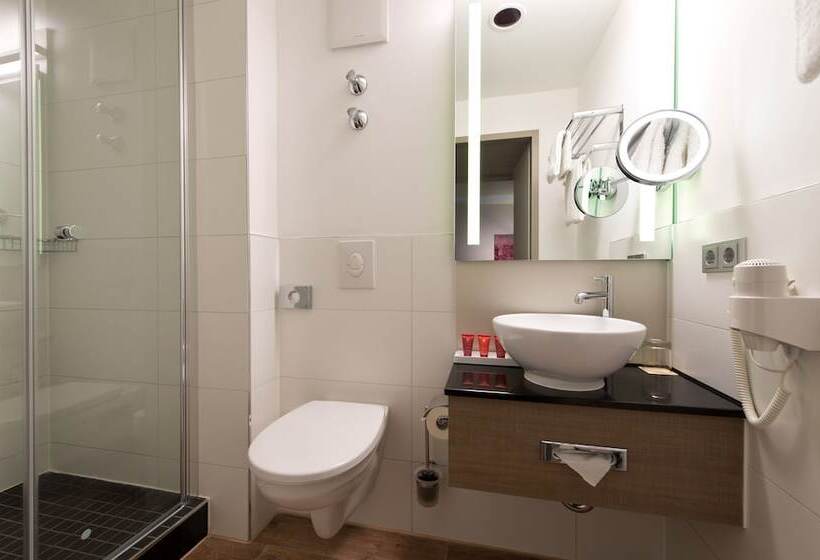 Leonardo Hotel Munich City Olympiapark