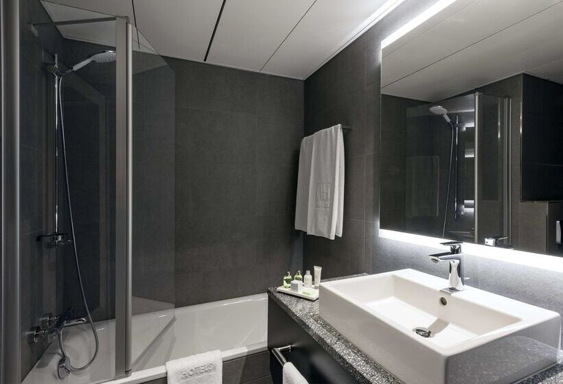 酒店 NH München Airport