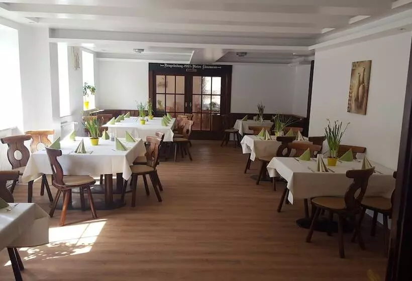 Otel & Restarant Ausspann