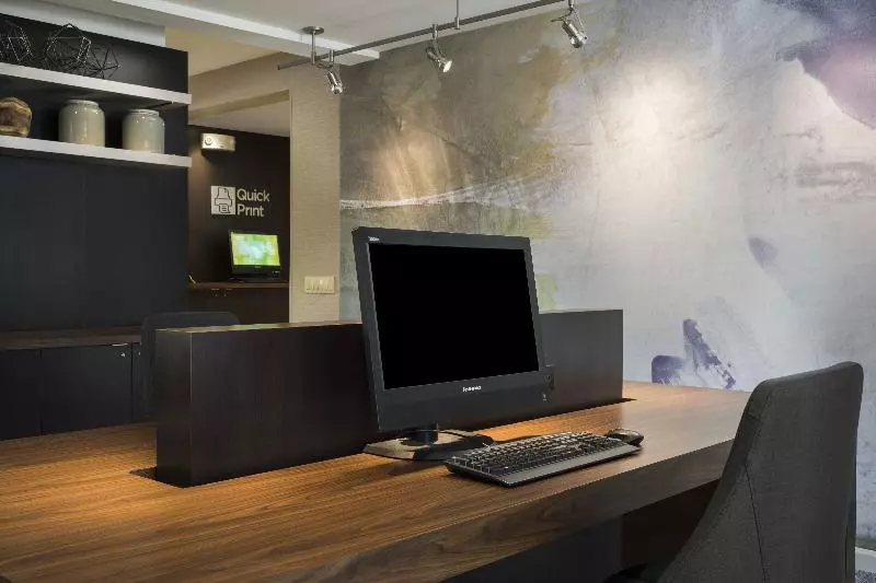 Отель Sonesta Select Los Angeles Torrance South Bay