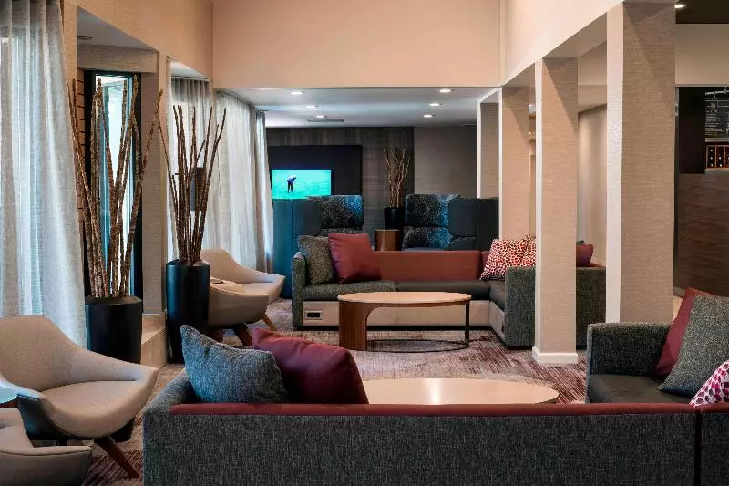 Отель Sonesta Select Los Angeles Torrance South Bay