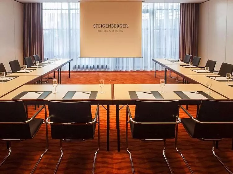 ホテル Steigenberger Dortmund