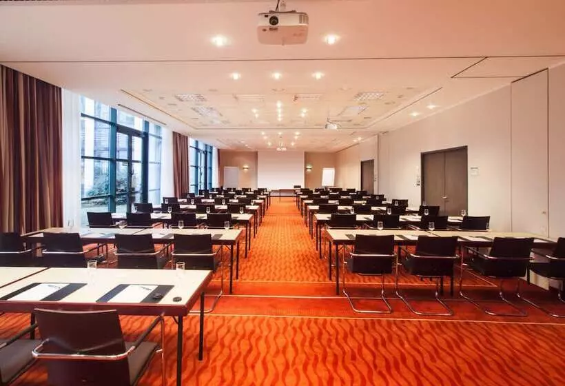 ホテル Steigenberger Dortmund