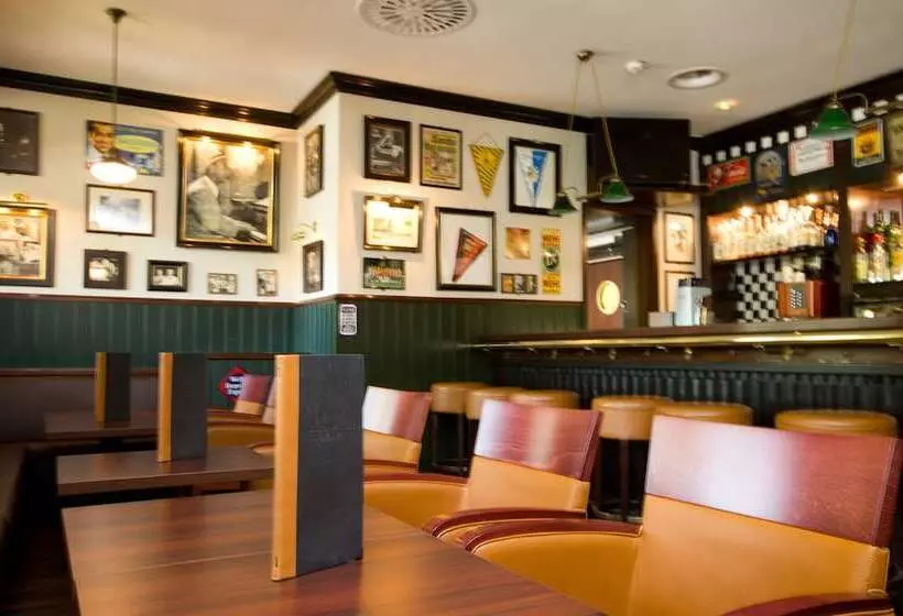 ホテル Steigenberger Dortmund