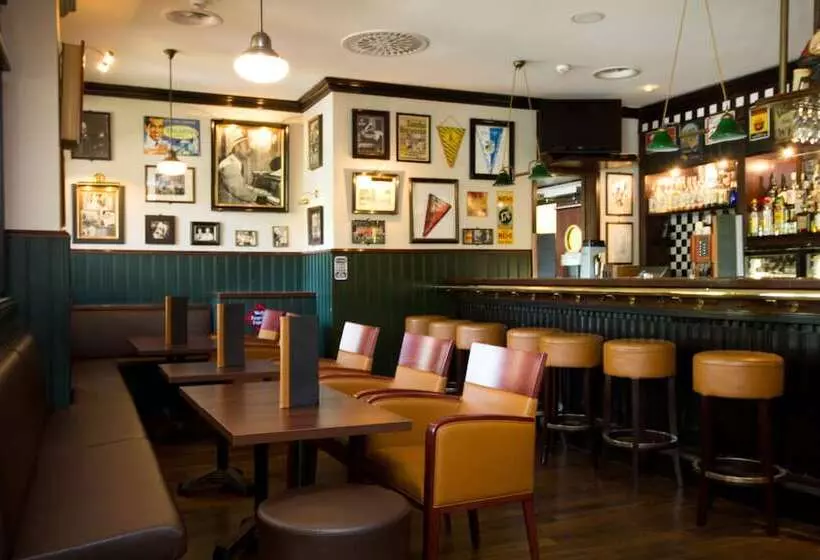 ホテル Steigenberger Dortmund