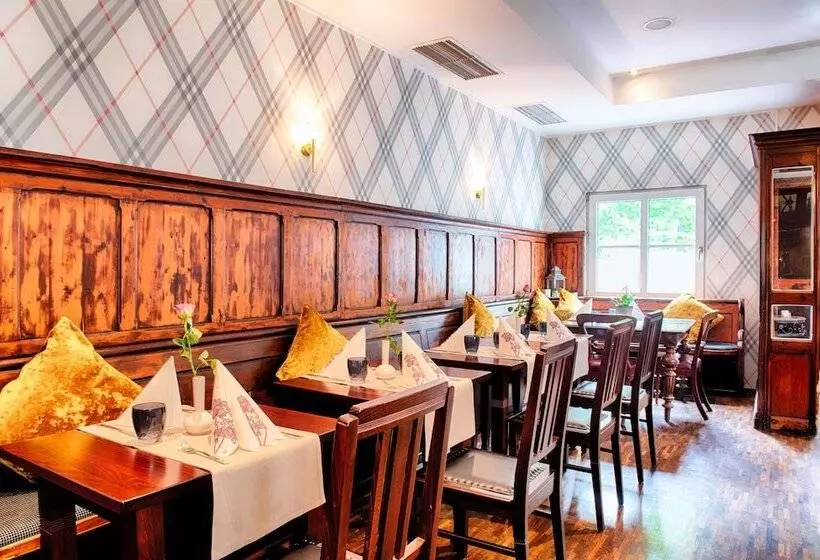 Achat Hotel Schwetzingen Heidelberg