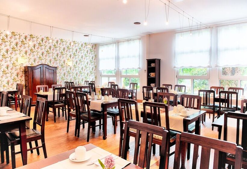 Achat Hotel Schwetzingen Heidelberg