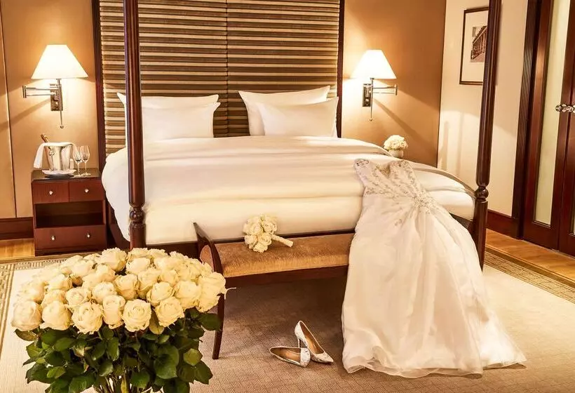 호텔 Adlon Kempinski Berlin