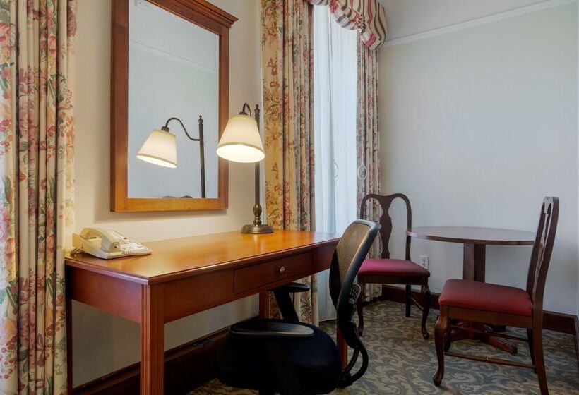 Best Western Plus Pioneer Square Hotel Downtown