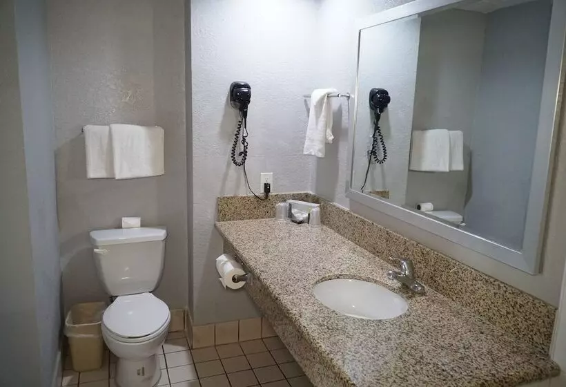 فندق Grand Park Inn