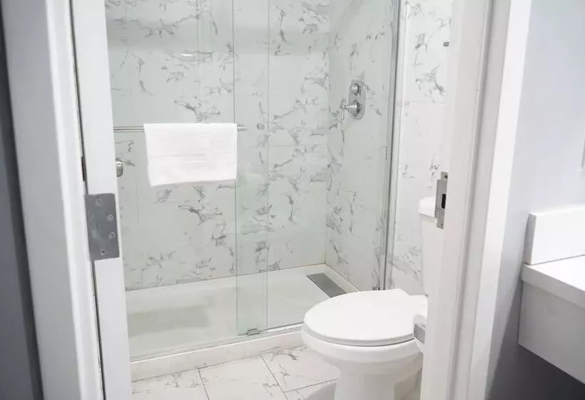 فندق Grand Park Inn