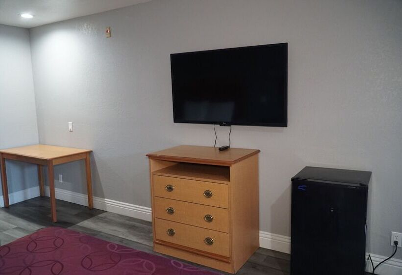 בית מלון כפרי Grand Park Inn