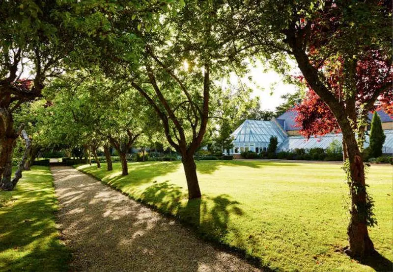 Hanbury Manor Marriott Hotel & Country Club