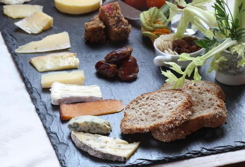 فندق La Fosse At Cranborne