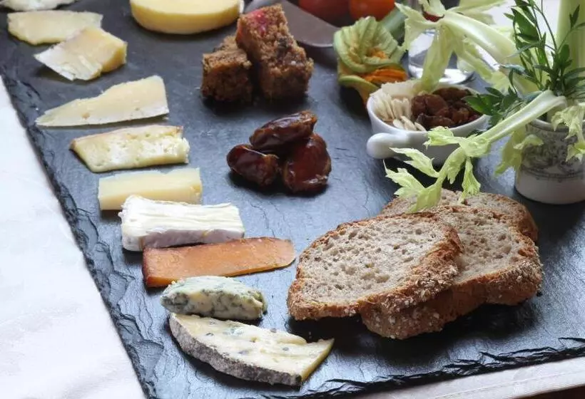 호텔 La Fosse At Cranborne