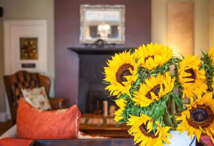 호텔 La Fosse At Cranborne