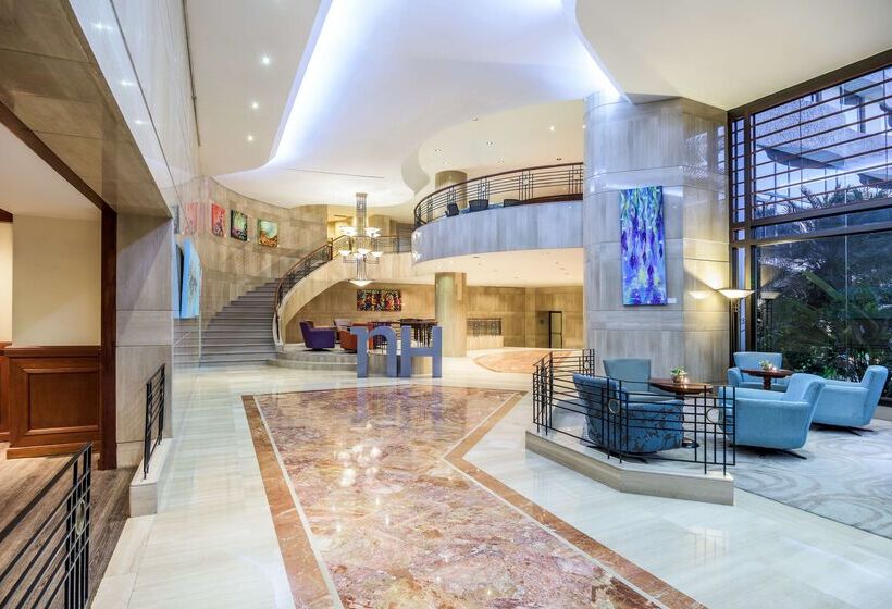 هتل NH Cali Royal