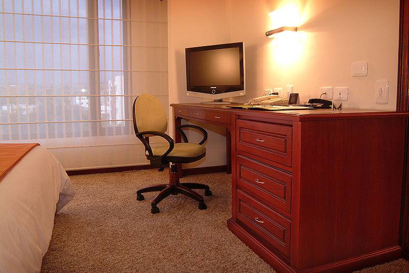 هتل NH Cali Royal