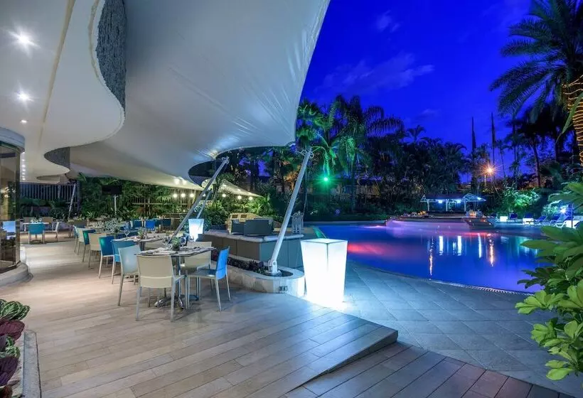 ホテル NH Cali Royal